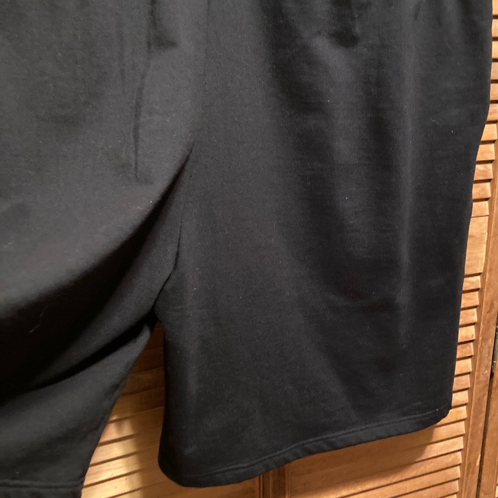 Champion Black Fleece Shorts - Picture 10 of 12